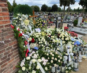 Przejmujący widok na grobie Jakuba Pracharczyka. 20-latek zginął w katastrofie awionetki