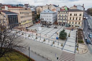 Znany plac w Bielsku-Białej się zazieleni. Pomoże w tym Śląski Ogród Botaniczny 