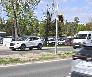 Ulubiony fotoradar warszawskich kierowców ponownie zniszczony. Działał 24 godziny