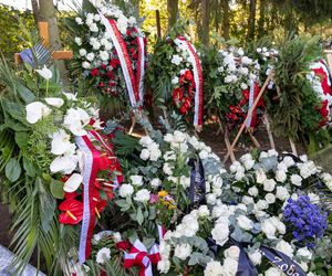 Tak wygląda grób Macieja Krakowiana przez 1 listopada