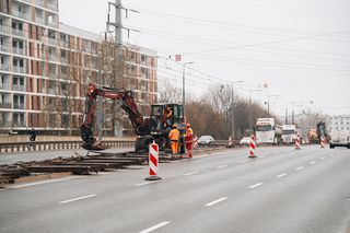 Potężne utrudnienia komunikacyjne w Warszawie. Tramwaje nie pojadą tamtędy przez dwa miesiące