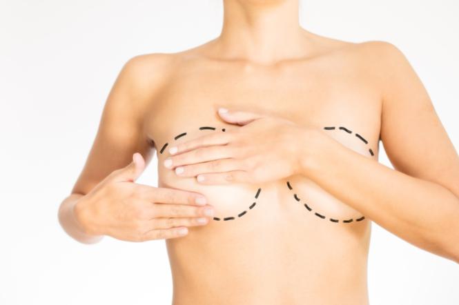 Jak przygotować się do operacji piersi? Postępowanie przed i po operacji