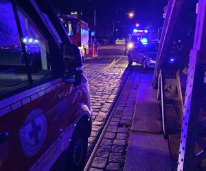 Nocna akcja w centrum Wrocławia. Rozebrana i pijana kobieta postawiła służby na nogi