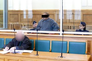 36-latek spłonął na przystanku. Sylwester M. na wszystko patrzył, ale do winy się nie przyznał