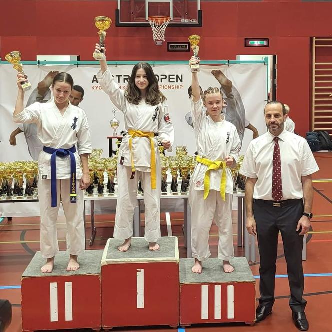 AUSTRIAN OPEN i 8 medali dla zawodników Kaliskiego Klubu Karate Kyokushinkai.