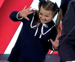 Karol Nawrocki z rodziną. Jego córka skradła show na wieczorze wyborczym