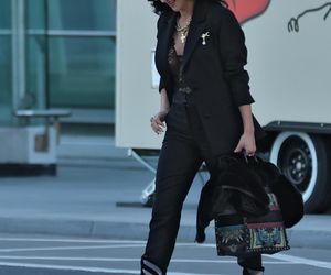 Justyna Steczkowska podróżuje z kasą i klasą