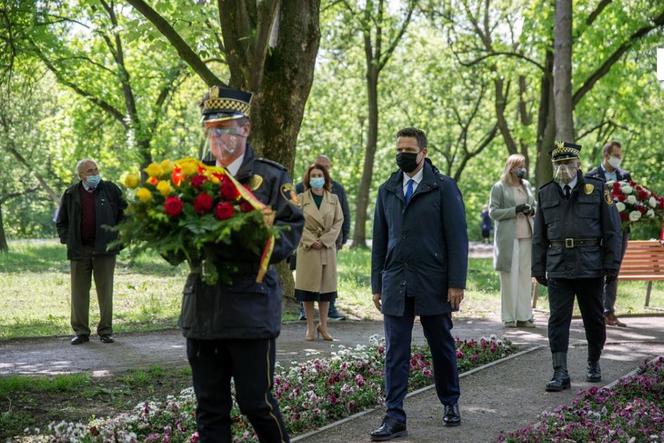 Prezydent złożył kwiaty pod Pomnikiem Matki