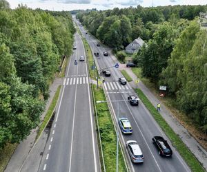 Potrącenie pieszego przez osobówkę