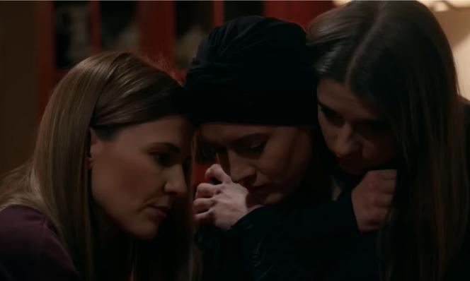 Pierwsza miłość odc. 3440. Laura (Katarzyna Maciąg), Marta (Honorata Witańska), Anka (Anna Pentz)