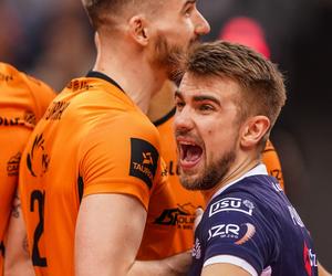 Jastrzębski Węgiel w finale Ligi Mistrzów! Jakub Popiwczak nie krył łez po awansie, szczere słowa
