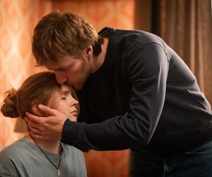 Rodzinka.pl 17 sezon odcinek 298 (odc. 11). Magda (Olga Kalicka), Tomek (Maciej Musiał)