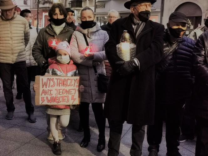 „Ani jednej więcej!” kaliszanie uczcili pamięć zmarłej Izy