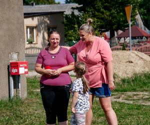 Mama z 5-letnią córką mieszkają w dawnym sklepie bez ciepłej wody i łazienki. Ich dom zmienił się nie do poznania