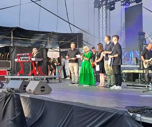 Dni Starachowic 2025. Beata Kozidrak wróciła na scenę.
