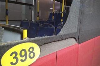 Ostrzelany autobus miejski w Żywcu. Policja szuka sprawcy 
