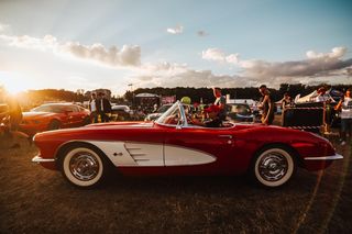 Tesla Cybertruck po raz pierwszy w Polsce! Zobacz futurystyczny pojazd na American Cars Mania 2025