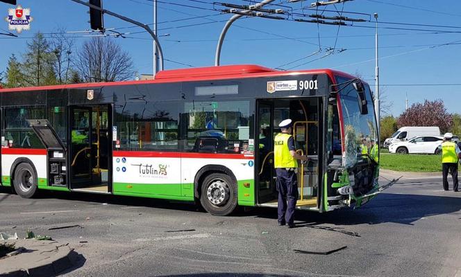 Lublin: Wypadek z udziałem autobusu. Sześć osób trafiło do szpitali