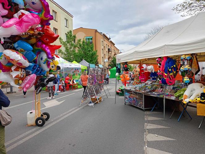 Stoiska wystawców podczas Jarmarku św. Stanisława można odwiedzać w godz. 10.00-18.00 w dn. 10 i 11 maja