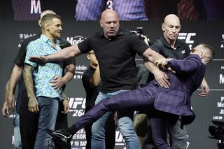 McGregor - Poirier KIEDY walka McGregor - Poirier O KTÓEJ GODZINIE. UFC 264: McGregor - Poirier GODZINA walki 