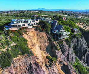 Domy za miliony mogą spłynąć do oceanu