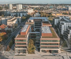 GDYNIA WATERFRONT II — zespół dwóch budynków mieszkalno-usługowych