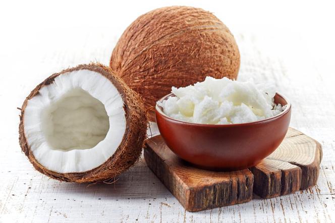 Naturalne oleje i masła do pielęgnacji ciała i włosów: olej makadamia i jojoba, masło karite