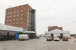 Trwa budowa szpitala tymczasowego we Wrocławiu
