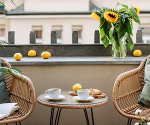 Tu znalazłam najlepsze meble na balkon! Ceny, nowości - wszystko z popularnych sklepów!