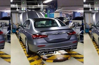 Zdjęcie z fabryki wyciekło do sieci! Tak wygląda nowy Mercedes-AMG E 63