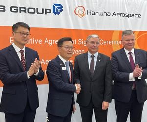 Podpisanie umowy Grupa WB i Hanwha Aerospace