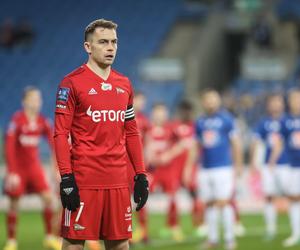 Karuzela trenerska. Marcin Kaczmarek poprowadzi Lechię w meczu z Miedzią Legnica