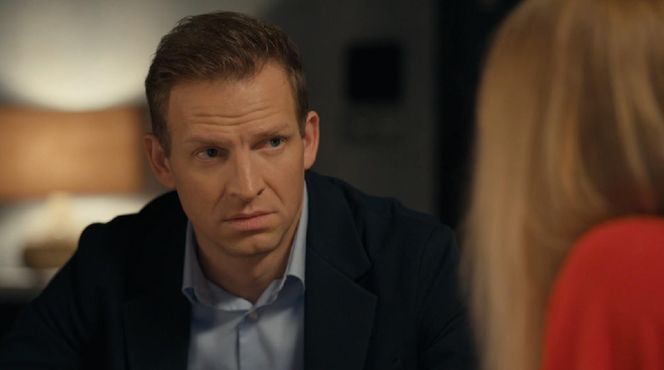 Barwy szczęścia, odcinek 3195. Łukasz (Michał Rolnicki), Agnieszka (Katarzyna Tlałka)