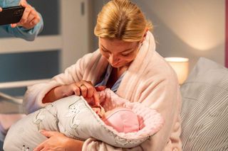 M jak miłość odc. 1854. Jagoda (Katarzyna Kołeczek), Dorotka (Klara Madeńska)