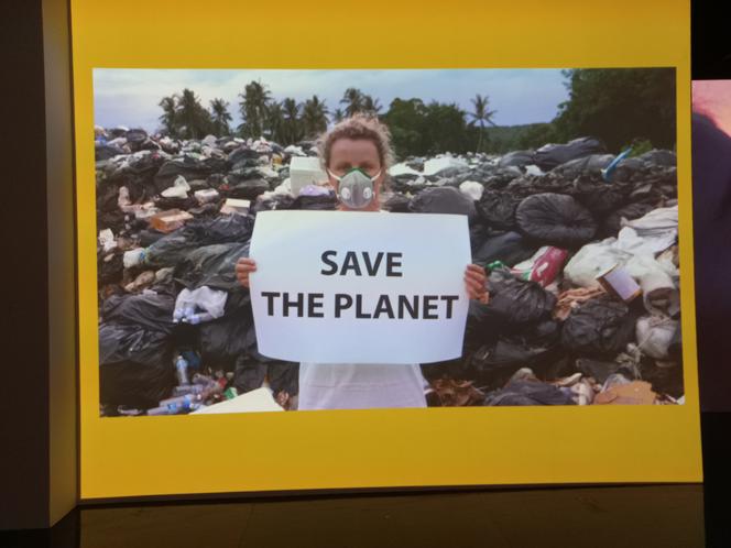 "Save the Planet : Ocalmy Planetę!" - wyjątkowa wystawa w Fabryce Norblina