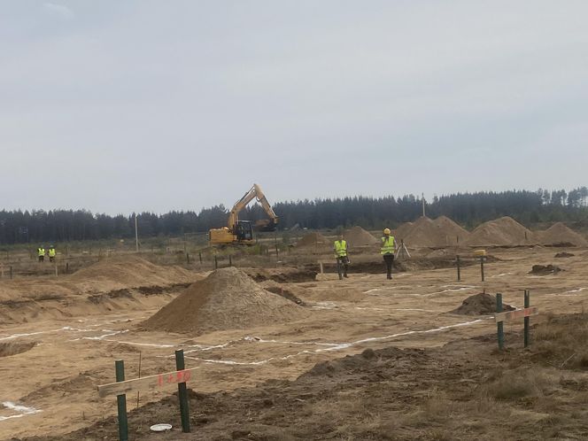 Nowa inwestycja na lotnisku w Szymanach. Ruszyła budowa nowoczesnego centrum medycznego [ZDJĘCIA]