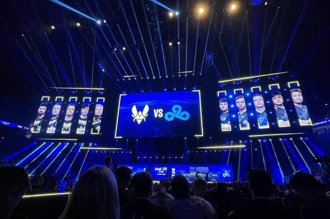 Vitality vs Cloud9