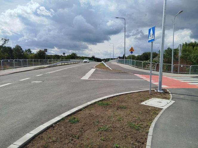 Nowy wiadukt na A2 w ciągu ul. Domanickiej w Siedlcach jest już otwarty i przejezdny