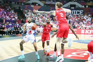EuroBasket 2025. Francja wygrywa z Polską w Spodku 83:76