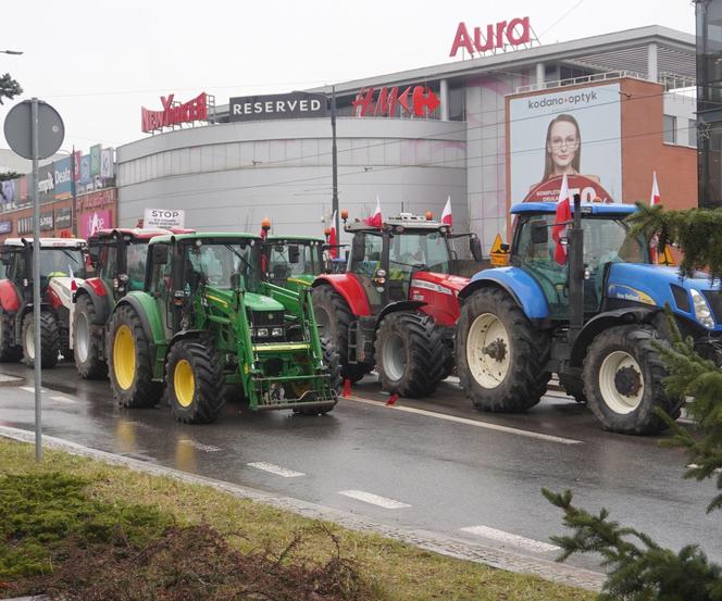 Protest rolników w Olsztynie 21 lutego. Co dzieje się w centrum?