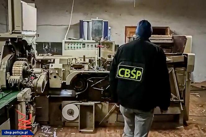 Nielegalna fabryka papierosów na Dolnym Śląsku