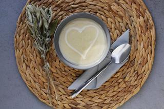 Zupa krem z selera z szałwią: przepis