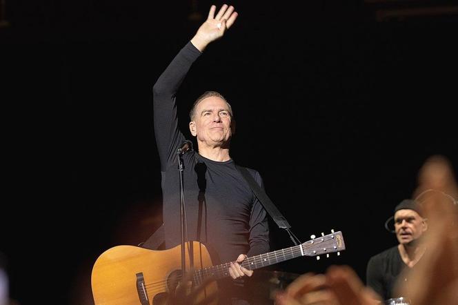 Bryan Adams