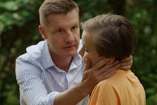 	M jak miłość odc. 1823. Misiek (Aleksander Bożyk), Paweł (Rafał Mroczek)