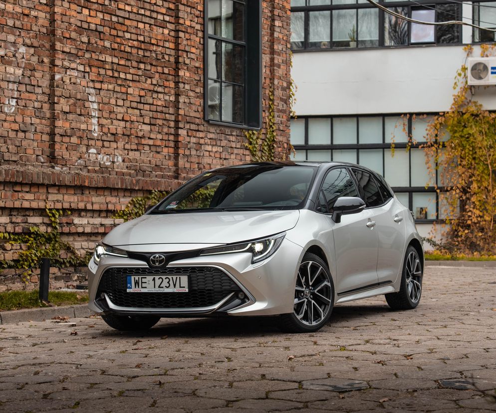 Toyota Corolla Hatchback 1.2 Turbo 116 KM 6 M/T 