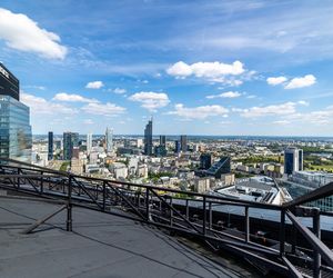 Panorama Warszawy z wieżowca Skyliner