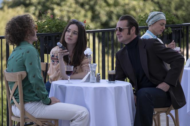 Stulecie Winnych 4, odcinek 1: Nowe życie Michelle w Polsce. Tak pozna swojego męża Janusza - ZWIASTUN, ZDJĘCIA