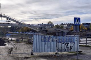 Kładka nad Wisłą nabiera kształtu! Zobacz, jak wygląda wielki sinus na nowej przeprawie