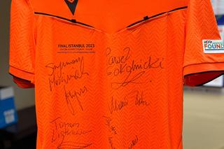 Szymon Marciniak, profesor Roman Backer, profesor Antoni Dudek i inni! Takie skarby można wylicytować podczas akcji WNOPiB dla WOŚP