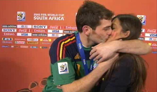 Iker Casillas i Sara Carbonero wezmą ślub ZDJĘCIA